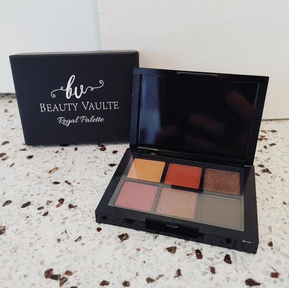 Beauty Vaulte Regal Palette 6 shade eyeshadow - Picture 4 of 7